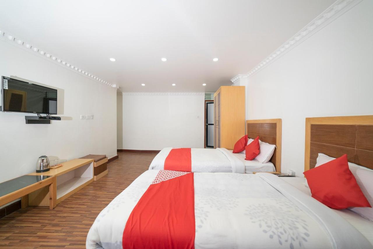 Oyo 318 Hotel Pancha Buddha Kathmandu Bagian luar foto