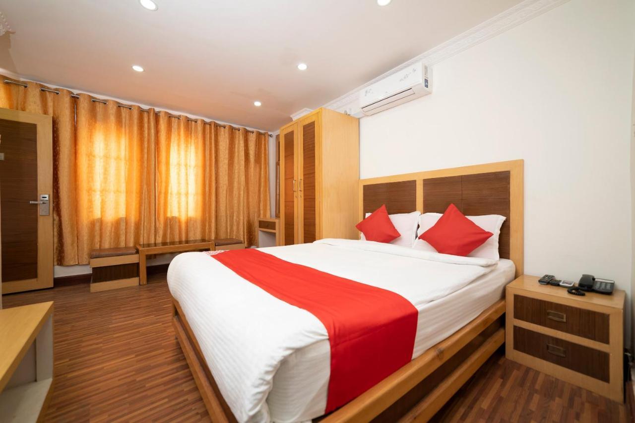 Oyo 318 Hotel Pancha Buddha Kathmandu Bagian luar foto